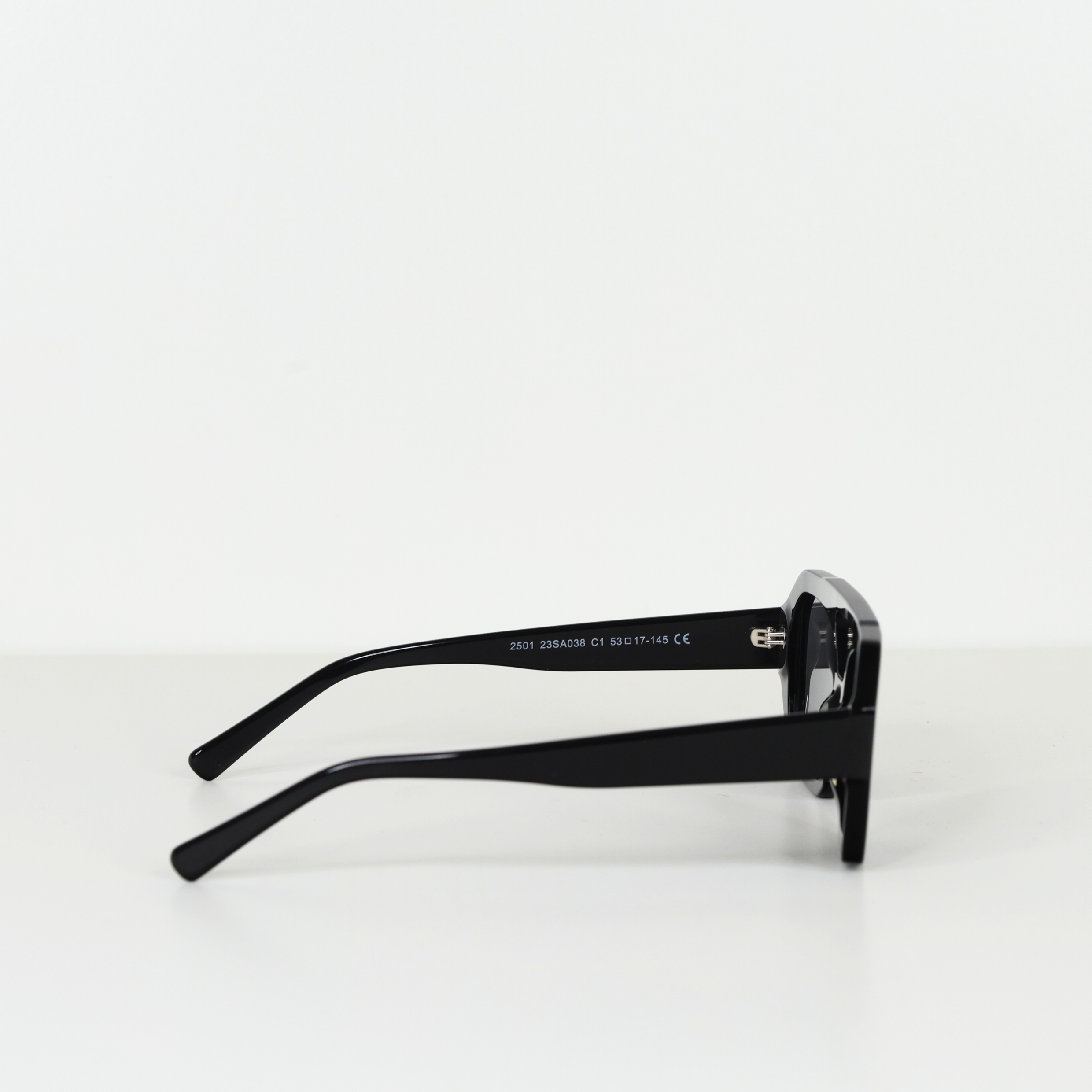 Lumière - Black/Smoke